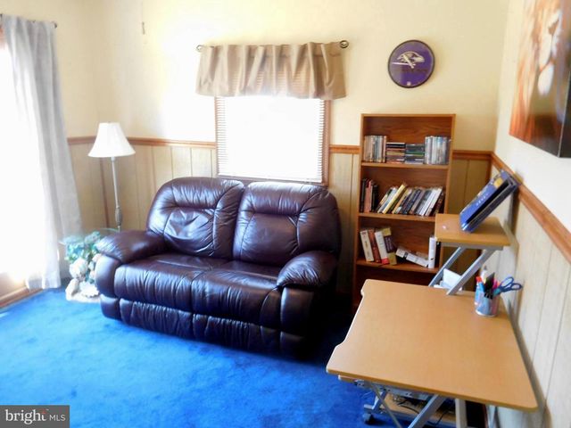 8384 FOREST DR, Pasadena, MD 21122