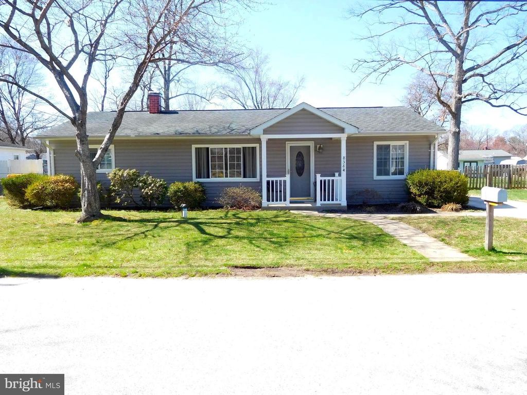 8384 FOREST DR, Pasadena, MD 21122