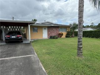 2214 E 6th ST, Lehigh Acres, FL 33936