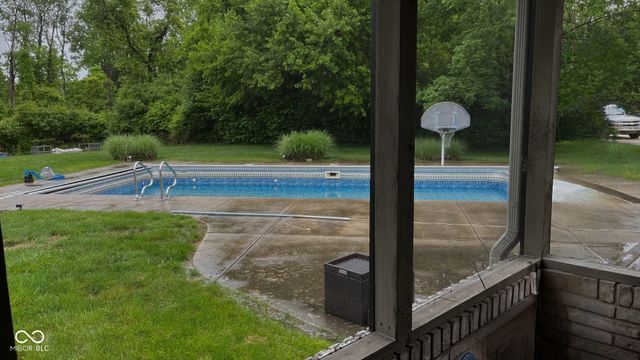 9117 Sargent Manor Court, Indianapolis, IN 46256