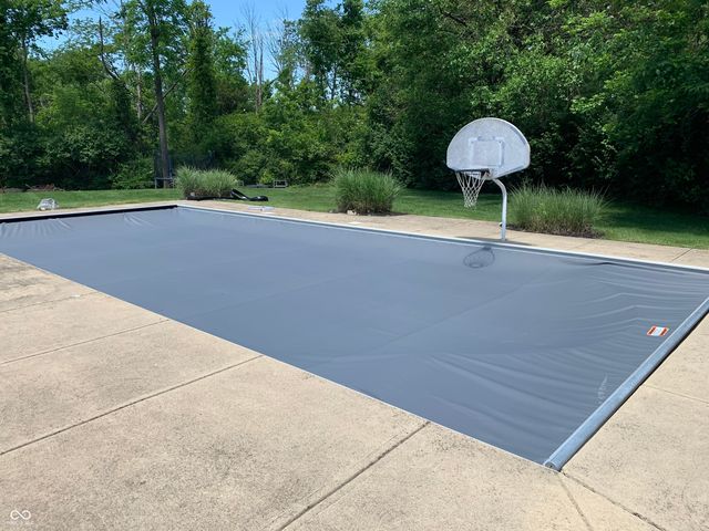 9117 Sargent Manor Court, Indianapolis, IN 46256