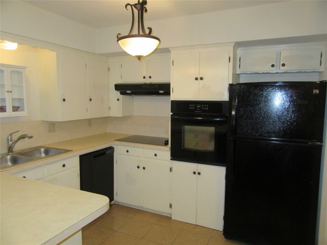 6639 Del Norte Lane, Dallas, TX 75225