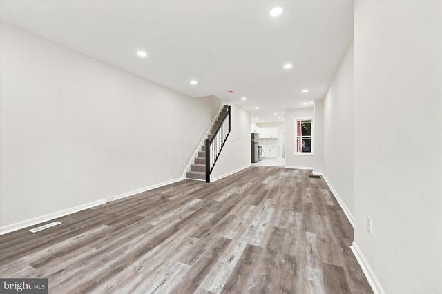781 E STATE ST, Trenton, NJ 08609