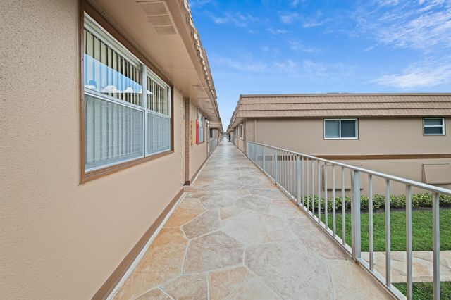 336 Brittany G, Delray Beach, FL 33446