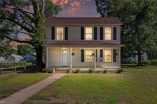 2720 Rolfe HWY, Dendron, VA 23839