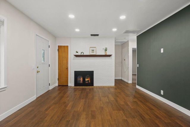 4609 Gordon Avenue, Monona, WI 53716