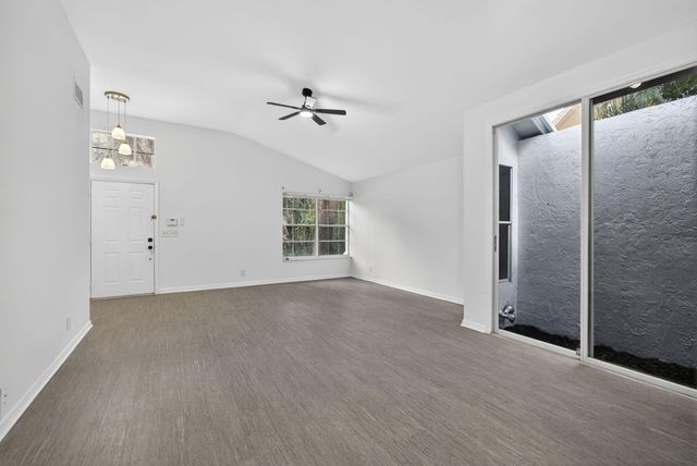 12709 White Coral Drive, Wellington, FL 33414