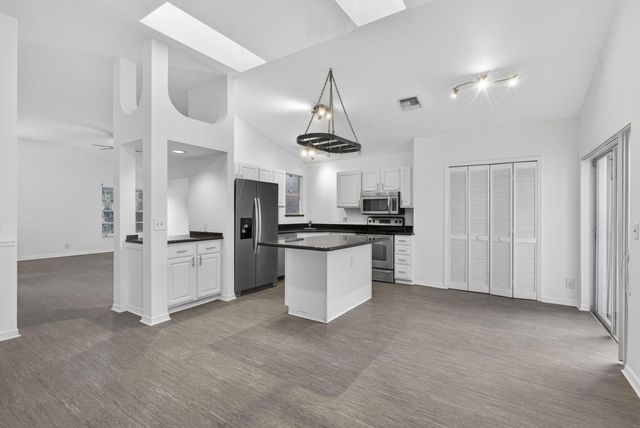 12709 White Coral Drive, Wellington, FL 33414