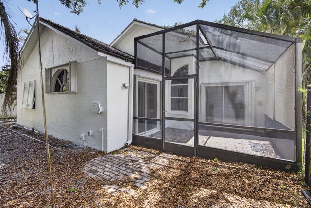 12709 White Coral Drive, Wellington, FL 33414