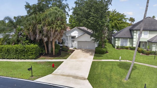 12709 White Coral Drive, Wellington, FL 33414