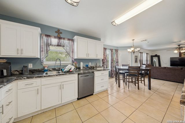 4111 Dunn Oak, San Antonio, TX 78223