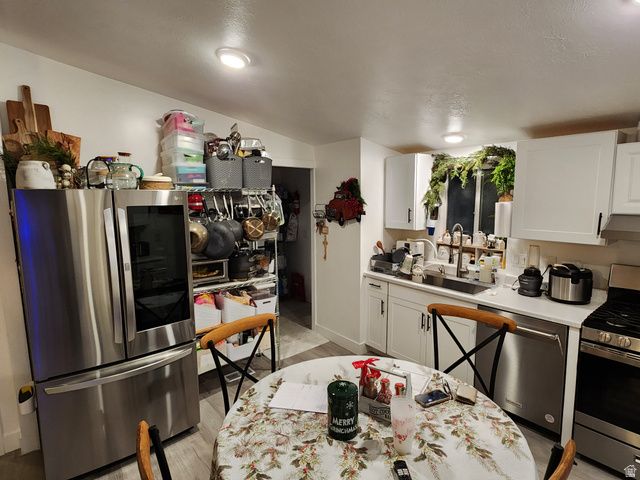 61 W SUNSET DR, Layton, UT 84041