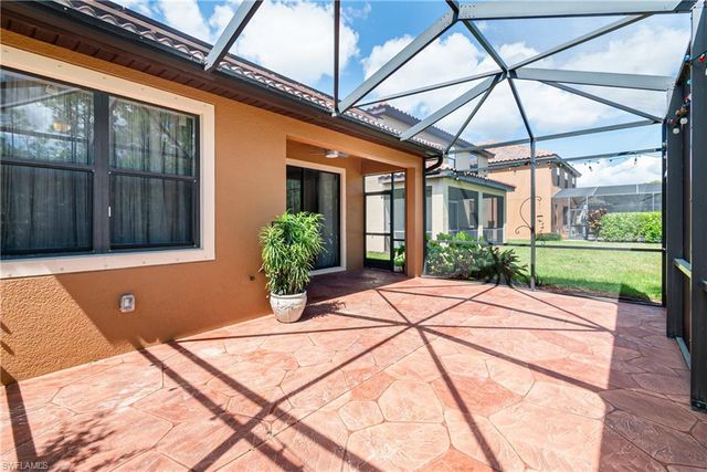 9496 River Otter DR, Fort Myers, FL 33912