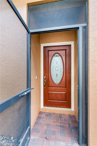 9496 River Otter DR, Fort Myers, FL 33912