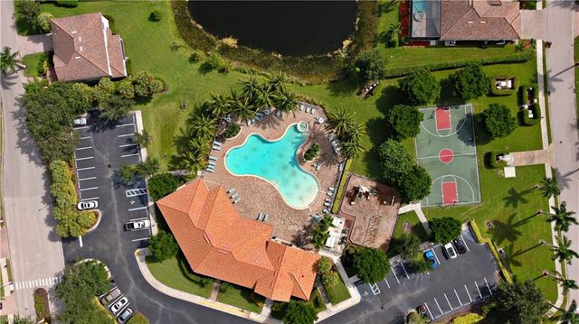 9496 River Otter DR, Fort Myers, FL 33912