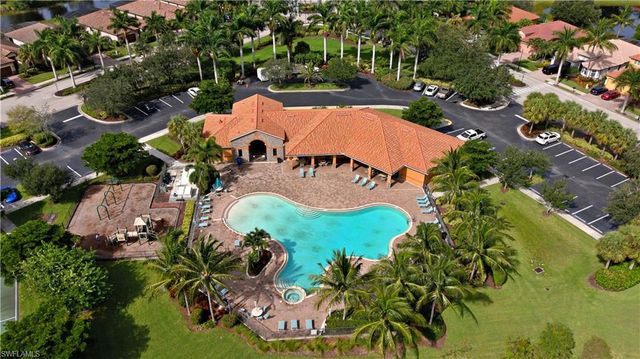 9496 River Otter DR, Fort Myers, FL 33912