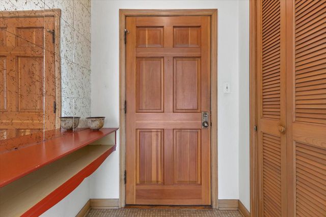 932 Kentucky STREET, Racine, WI 53405