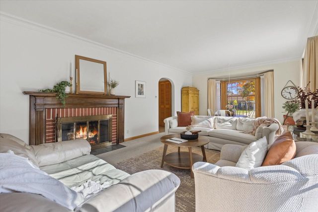 932 Kentucky STREET, Racine, WI 53405