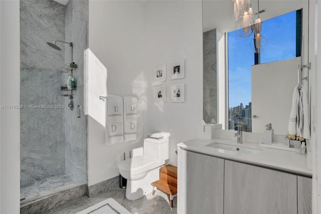 3131 NE 7th Ave UPH5301, Miami, FL 33137