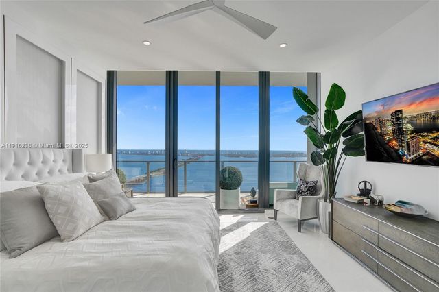 3131 NE 7th Ave UPH5301, Miami, FL 33137