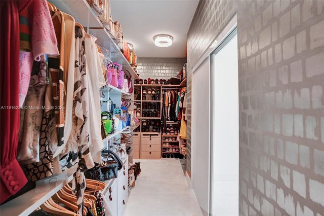 3131 NE 7th Ave UPH5301, Miami, FL 33137