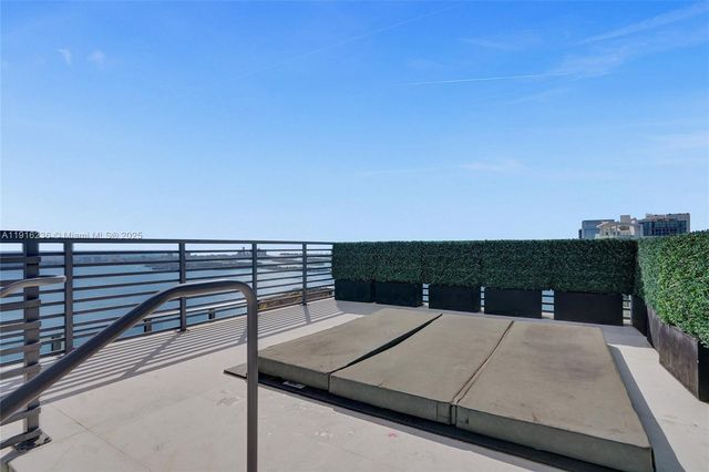 3131 NE 7th Ave UPH5301, Miami, FL 33137