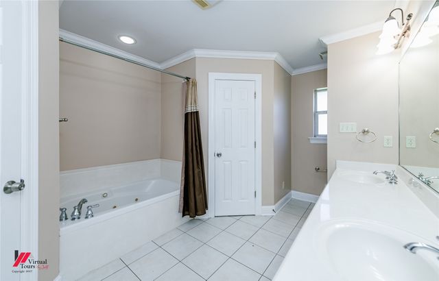 5731 Shannon Drive, Shreveport, LA 71129