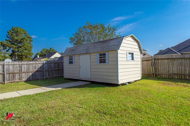 5731 Shannon Drive, Shreveport, LA 71129