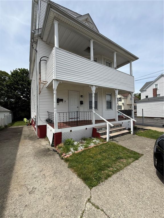 9 Fenmoor Street 2, East Providence, RI 02914