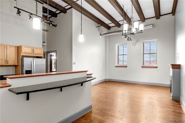149 Swan 110, Buffalo, NY 14203