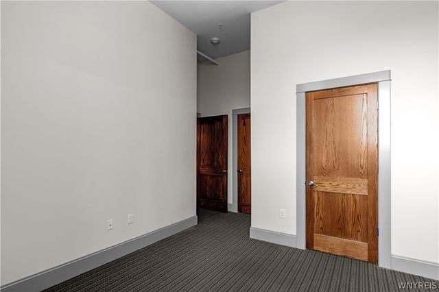 149 Swan 110, Buffalo, NY 14203