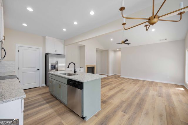 216 Oak Drive, Pine Mountain, GA 31822