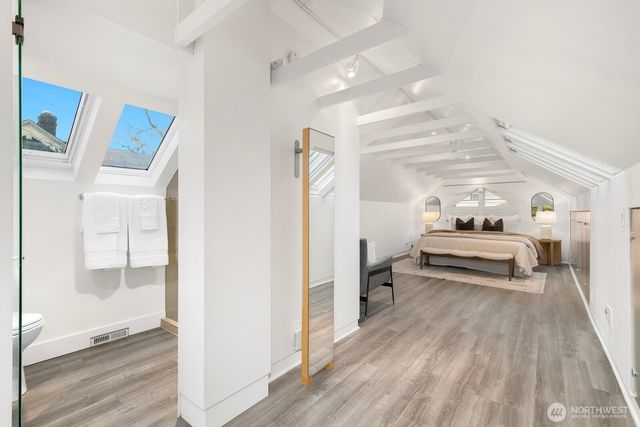 210 W McGraw Street, Seattle, WA 98119