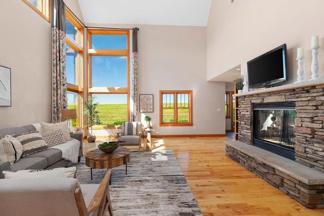 N8240 County Road J, New Glarus, WI 53574