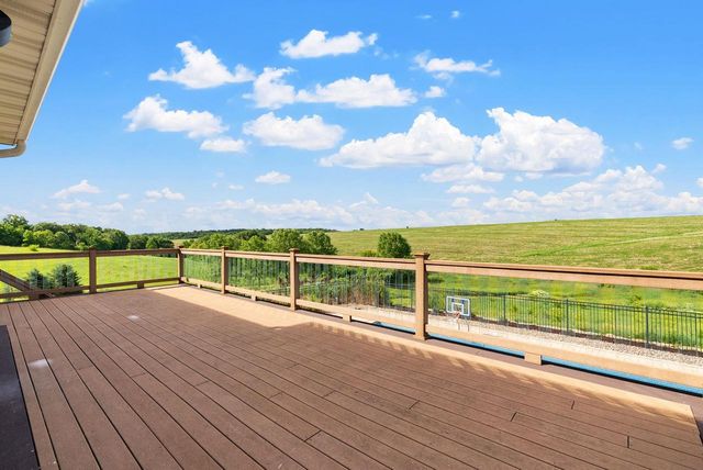 N8240 County Road J, New Glarus, WI 53574