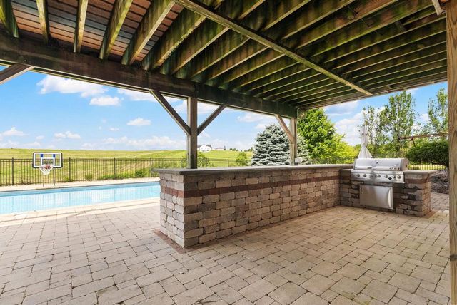 N8240 County Road J, New Glarus, WI 53574