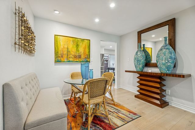 6033 Sandhurst Lane A, Dallas, TX 75206