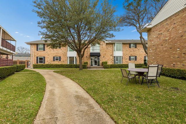 6033 Sandhurst Lane A, Dallas, TX 75206