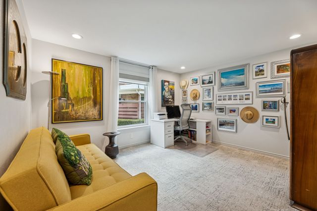 6033 Sandhurst Lane A, Dallas, TX 75206