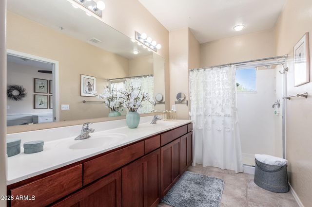 19700 N 76TH Street 2042, Scottsdale, AZ 85255