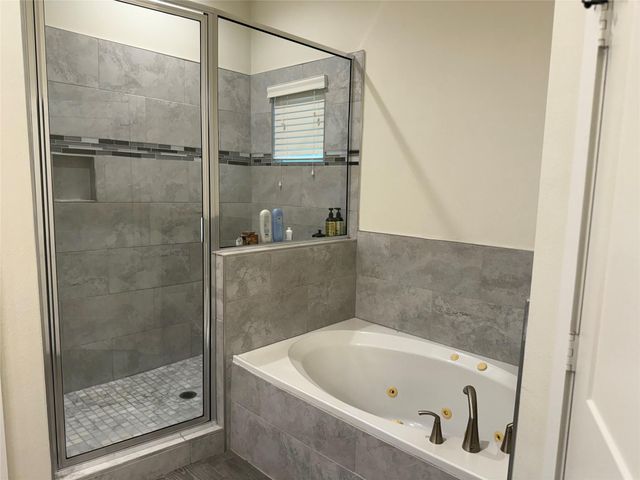 7520 Gracia Street, Houston, TX 77037