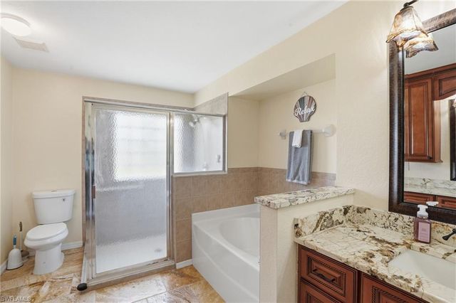 4304 NE 23rd PL, Cape Coral, FL 33909