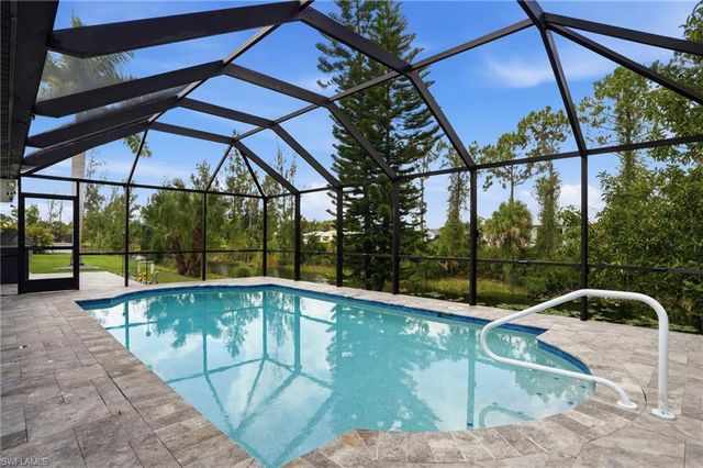 4304 NE 23rd PL, Cape Coral, FL 33909