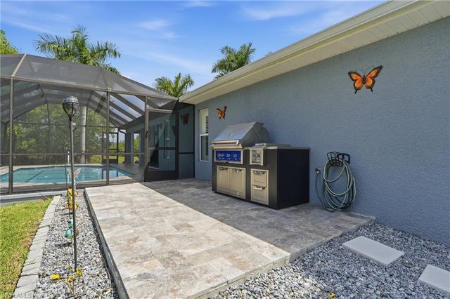 4304 NE 23rd PL, Cape Coral, FL 33909