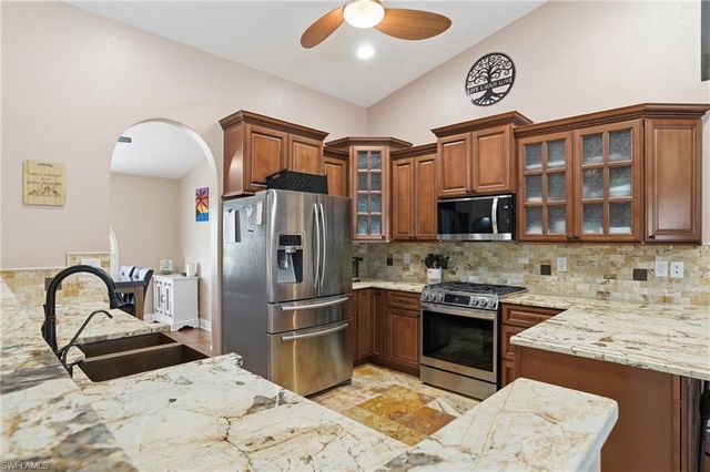 4304 NE 23rd PL, Cape Coral, FL 33909