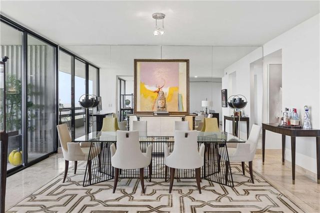 2660 Peachtree Road NW 39D, Atlanta, GA 30305