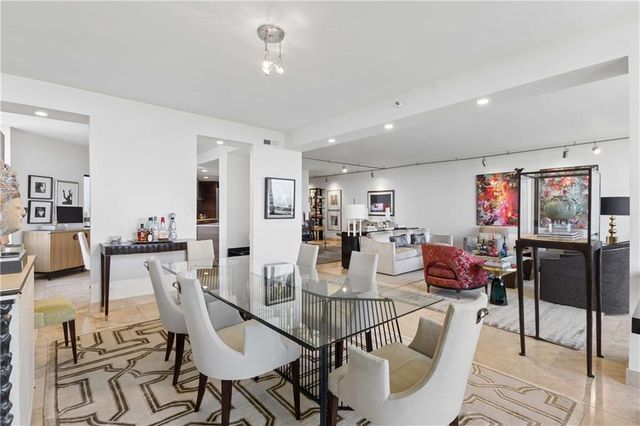 2660 Peachtree Road NW 39D, Atlanta, GA 30305