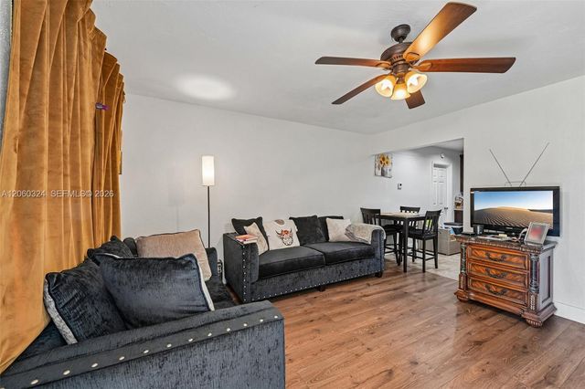 2137 NW 99th Ter, Miami, FL 33147