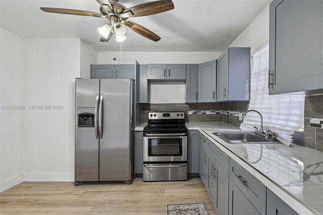 2137 NW 99th Ter, Miami, FL 33147
