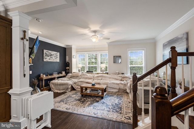 14919 POTOMAC BRANCH DR, Woodbridge, VA 22191